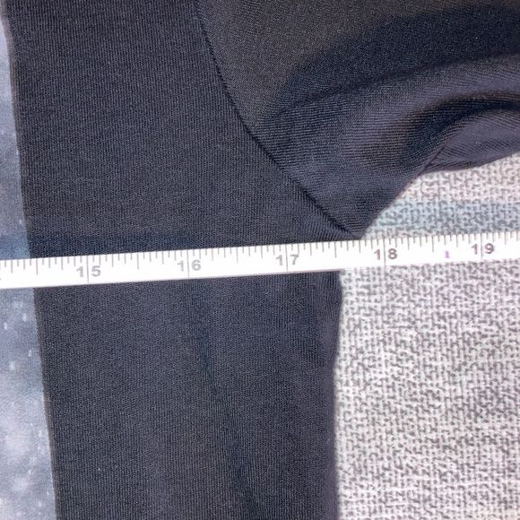 Mitchell & Ness x Super Bowl Peyton Manning Long Sleeve Small T-Shirt - Picture 7 of 9